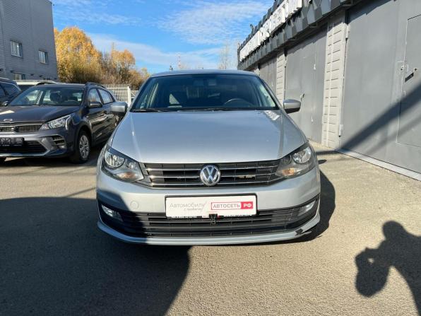 Volkswagen Polo V Рестайлинг с пробегом 2017 года, цена 953 910 рублей, 193010 км, седан, Автокод Объявления