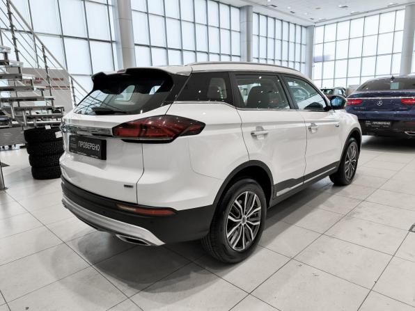Geely Atlas Pro с пробегом 2023 года, цена 1 880 000 рублей, 44437 км, внедорожник, Автокод Объявления