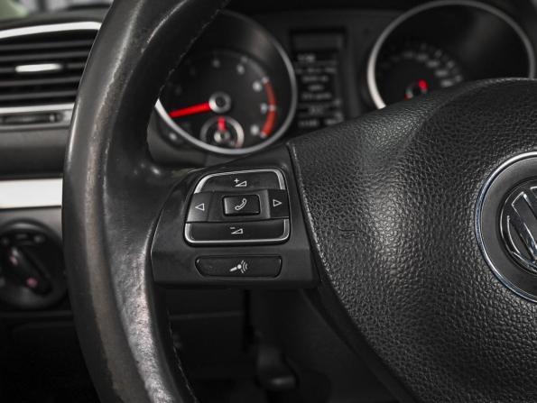 Volkswagen Golf VI с пробегом 2011 года, цена 919 000 рублей, 161341 км, хэтчбек, Автокод Объявления