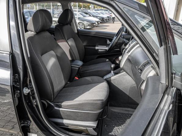 Kia Venga I с пробегом 2011 года, цена 910 000 рублей, 210288 км, компактвэн, Автокод Объявления