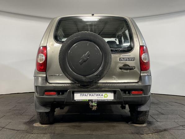 Chevrolet Niva I Рестайлинг с пробегом 2012 года, цена 319 900 рублей, 172000 км, внедорожник, Автокод Объявления