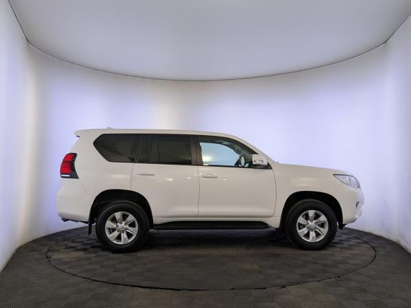 Toyota Land Cruiser Prado 150 Series Рестайлинг 3 с пробегом 2021 года, цена 5 150 000 рублей, 74457 км, внедорожник, Автокод Объявления