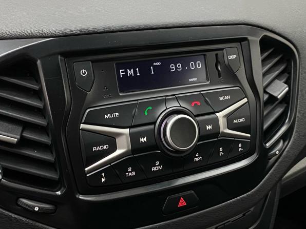 Lada (ВАЗ) Vesta I с пробегом 2019 года, цена 940 000 рублей, 101471 км, седан, Автокод Объявления