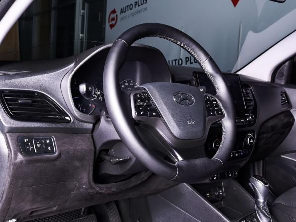 Hyundai Solaris II Рестайлинг с пробегом 2021 года, цена 1 599 000 рублей, 112220 км, седан, Автокод Объявления