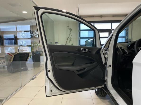 Ford EcoSport II с пробегом 2016 года, цена 990 000 рублей, 121244 км, внедорожник, Автокод Объявления