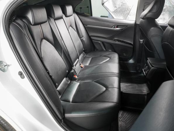 Toyota Camry VIII (XV70) с пробегом 2019 года, цена 2 549 000 рублей, 258663 км, седан, Автокод Объявления