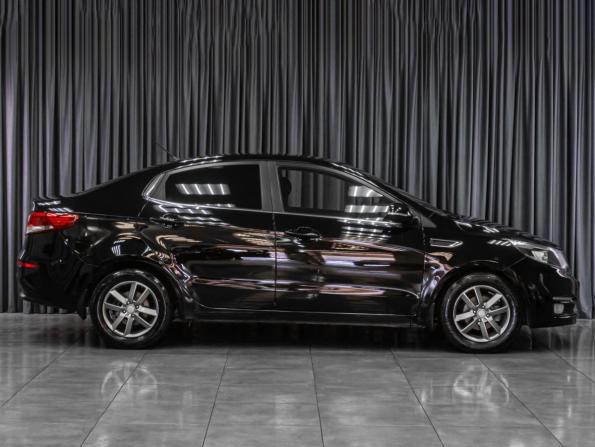 Kia Rio III Рестайлинг с пробегом 2015 года, цена 1 279 000 рублей, 130966 км, седан, Автокод Объявления