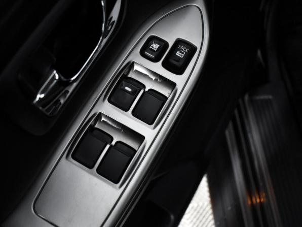 Mitsubishi Pajero IV Рестайлинг 2 с пробегом 2018 года, цена 2 650 000 рублей, 178000 км, внедорожник, Автокод Объявления