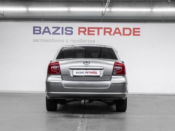 Toyota Avensis II Рестайлинг с пробегом 2008 года, цена 1 100 000 рублей, 177177 км, седан, Автокод Объявления