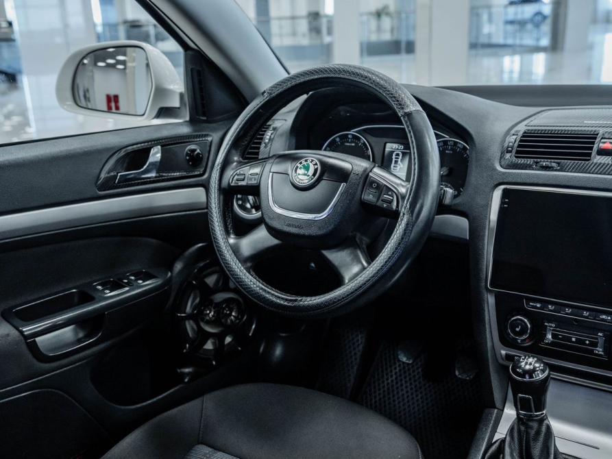 Skoda Octavia II (A5) Рестайлинг Самара  - изображение 10