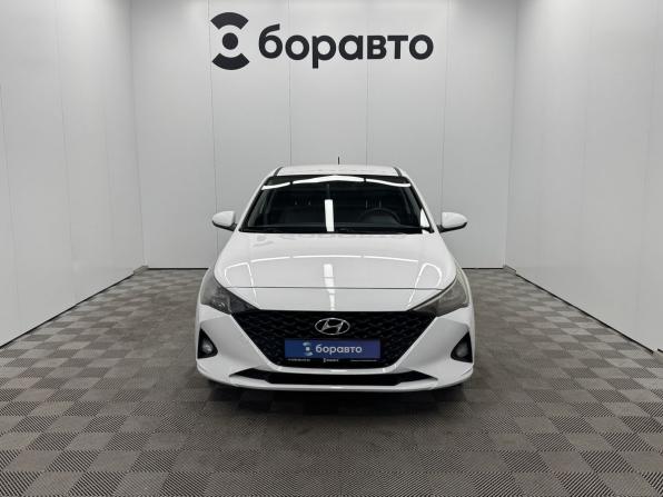 Hyundai Solaris II Рестайлинг с пробегом 2021 года, цена 1 050 000 рублей, 232000 км, седан, Автокод Объявления