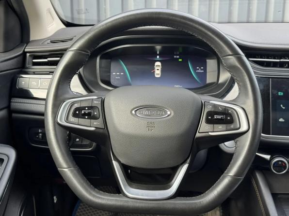 Omoda S5 с пробегом 2023 года, цена 1 220 000 рублей, 71500 км, седан, Автокод Объявления