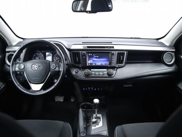 Toyota RAV4 IV (XA40) Рестайлинг с пробегом 2018 года, цена 2 750 000 рублей, 130819 км, внедорожник, Автокод Объявления