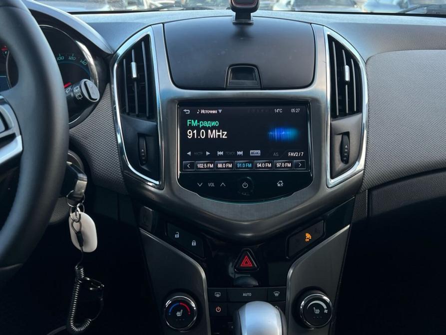 Chevrolet Cruze I Рестайлинг Волгоград  - изображение 9