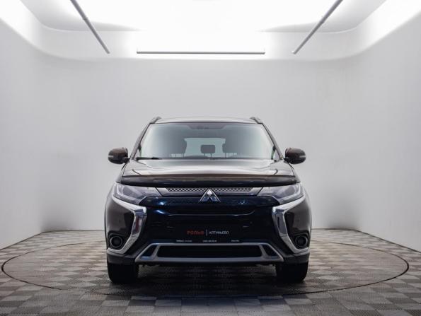 Mitsubishi Outlander III Рестайлинг 3 с пробегом 2022 года, цена 2 274 000 рублей, 141707 км, внедорожник, Автокод Объявления
