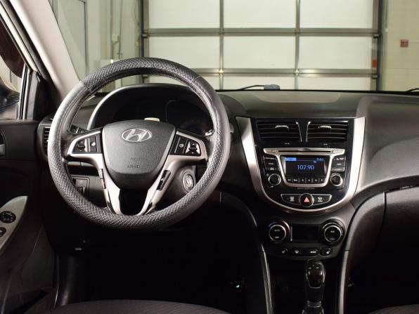 Hyundai Solaris I Рестайлинг с пробегом 2014 года, цена 949 999 рублей, 227549 км, седан, Автокод Объявления