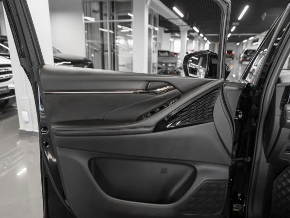 GAC M8 с пробегом 2024 года, цена 4 250 000 рублей, 49874 км, минивэн, Автокод Объявления
