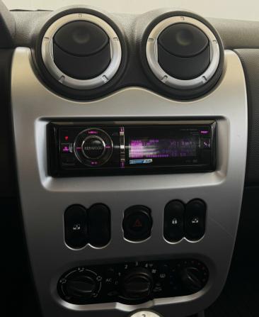 Renault Sandero I с пробегом 2013 года, цена 520 000 рублей, 270310 км, хэтчбек, Автокод Объявления