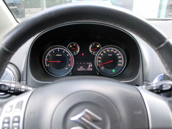Suzuki SX4 I (Classic) Рестайлинг с пробегом 2013 года, цена 1 260 000 рублей, 126535 км, хэтчбек, Автокод Объявления