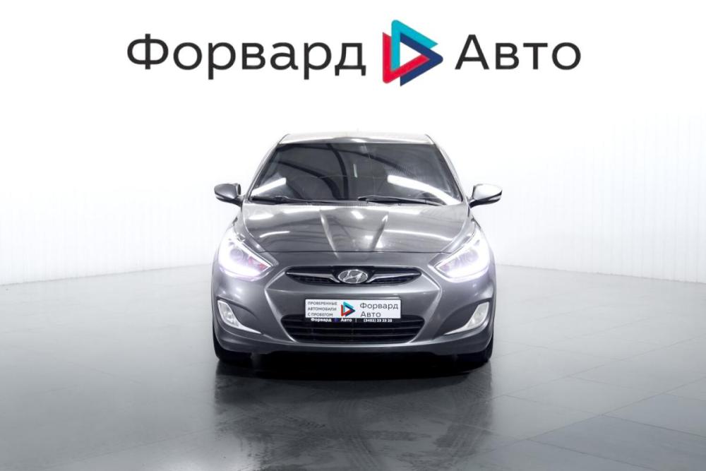 Hyundai Solaris I Тюмень  - изображение 2