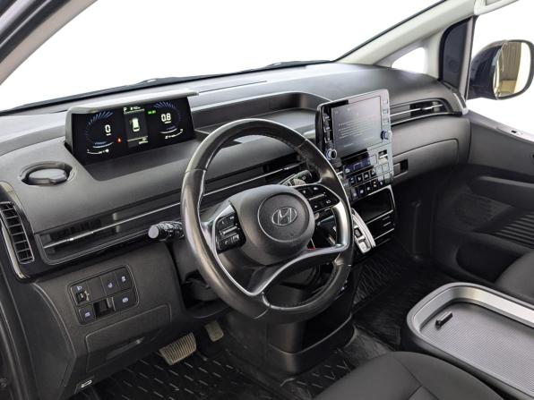 Hyundai Staria I с пробегом 2021 года, цена 4 410 000 рублей, 84972 км, минивэн, Автокод Объявления