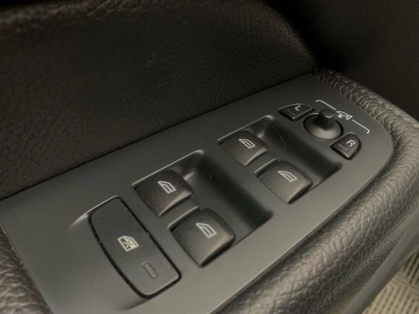 Volvo XC60 II с пробегом 2019 года, цена 3 099 000 рублей, 135870 км, внедорожник, Автокод Объявления