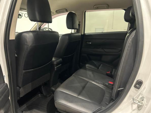 Mitsubishi Outlander III Рестайлинг с пробегом 2014 года, цена 1 199 000 рублей, 195722 км, внедорожник, Автокод Объявления