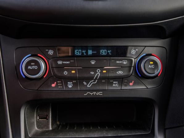 Ford Focus III Рестайлинг с пробегом 2018 года, цена 1 298 000 рублей, 115374 км, седан, Автокод Объявления