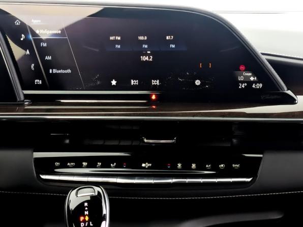 Cadillac Escalade V с пробегом 2021 года, цена 9 455 000 рублей, 46366 км, внедорожник, Автокод Объявления