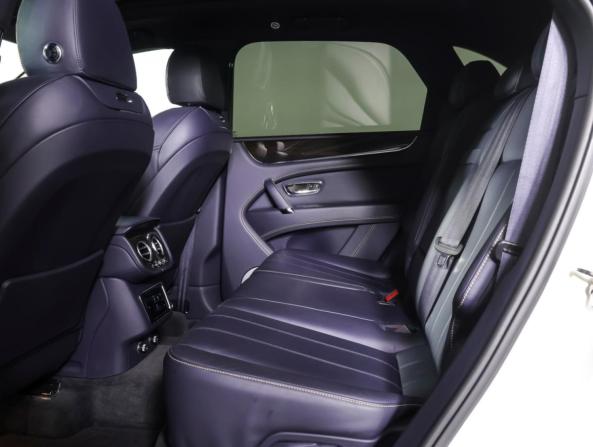 Bentley Bentayga I с пробегом 2019 года, цена 9 350 000 рублей, 103966 км, внедорожник, Автокод Объявления