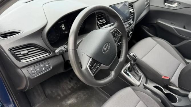 Hyundai Solaris II Рестайлинг с пробегом 2021 года, цена 1 584 000 рублей, 104243 км, седан, Автокод Объявления