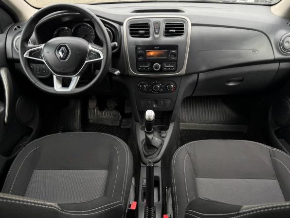 Renault Logan II Рестайлинг с пробегом 2021 года, цена 995 000 рублей, 116797 км, седан, Автокод Объявления
