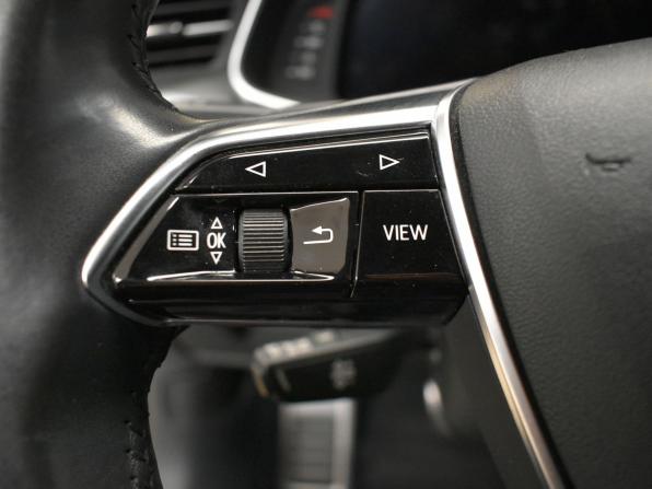 Audi A6 V (C8) с пробегом 2018 года, цена 4 200 000 рублей, 68976 км, седан, Автокод Объявления