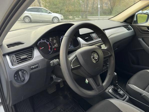 Skoda Rapid I Рестайлинг с пробегом 2019 года, цена 1 289 000 рублей, 105800 км, лифтбек, Автокод Объявления