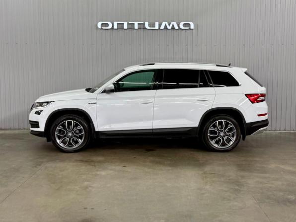 Skoda Kodiaq I с пробегом 2018 года, цена 2 737 000 рублей, 134647 км, внедорожник, Автокод Объявления