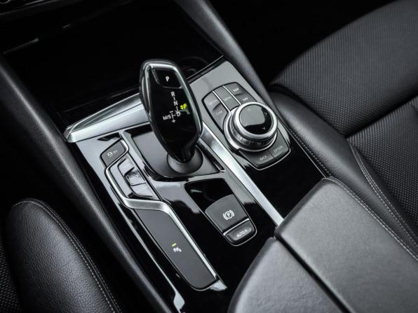 BMW 5 серии VII (G30/G31/G38) с пробегом 2017 года, цена 3 189 000 рублей, 103000 км, седан, Автокод Объявления
