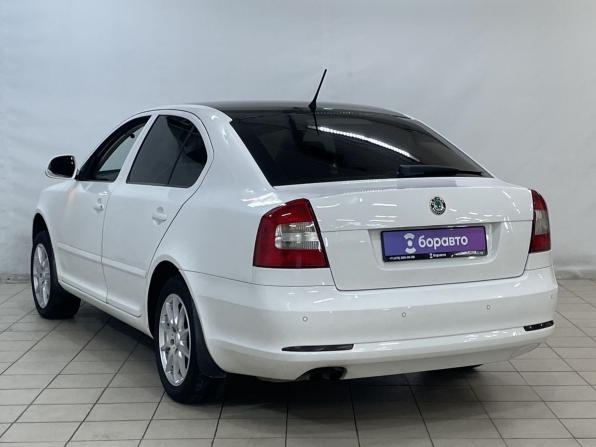 Skoda Octavia II (A5) Рестайлинг с пробегом 2012 года, цена 895 000 рублей, 137246 км, лифтбек, Автокод Объявления