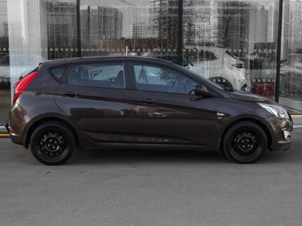 Hyundai Solaris I Рестайлинг с пробегом 2015 года, цена 998 000 рублей, 234156 км, хэтчбек, Автокод Объявления