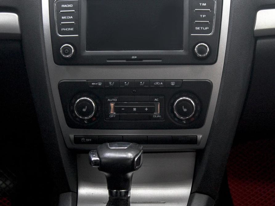 Skoda Octavia II (A5) Рестайлинг Ростов-на-Дону  - изображение 16