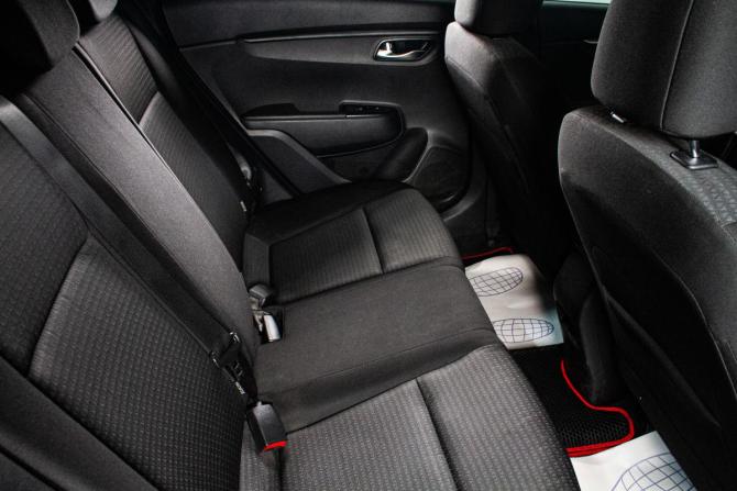 Kia Rio IV Рестайлинг с пробегом 2020 года, цена 1 299 000 рублей, 131000 км, седан, Автокод Объявления