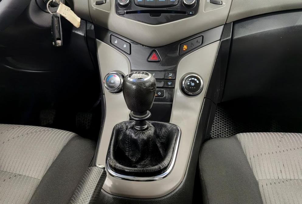 Chevrolet Cruze I Рестайлинг Волгоград  - изображение 12