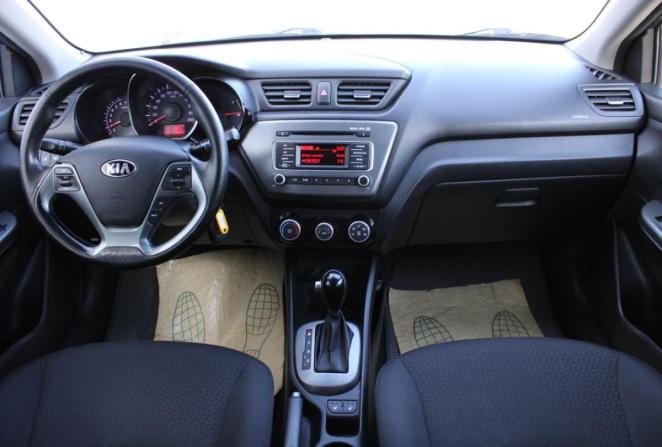 Kia Rio III Рестайлинг с пробегом 2017 года, цена 1 150 000 рублей, 94657 км, хэтчбек, Автокод Объявления