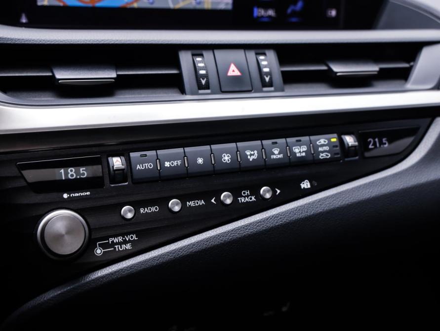Lexus ES VII Санкт-Петербург  - изображение 24