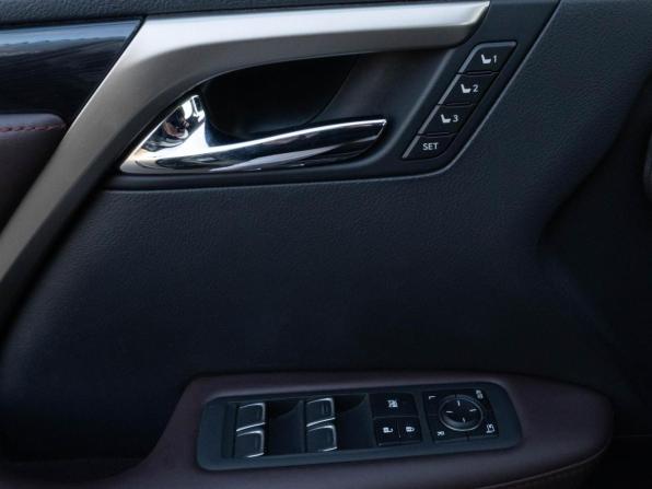 Lexus RX IV Рестайлинг с пробегом 2021 года, цена 6 551 000 рублей, 50036 км, внедорожник, Автокод Объявления