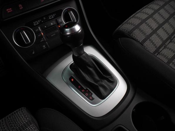 Audi Q3 I (8U) Рестайлинг с пробегом 2015 года, цена 1 749 000 рублей, 205210 км, внедорожник, Автокод Объявления