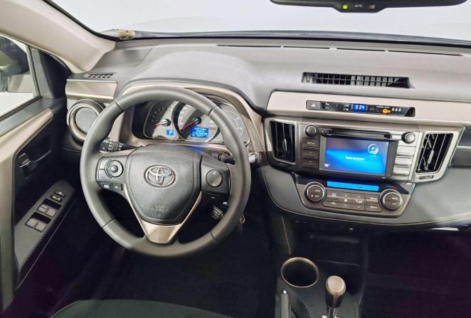 Toyota RAV4 IV (XA40) с пробегом 2015 года, цена 1 800 000 рублей, 160141 км, внедорожник, Автокод Объявления
