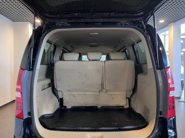 Hyundai H-1 II Рестайлинг 2 с пробегом 2019 года, цена 2 590 000 рублей, 257980 км, минивэн, Автокод Объявления