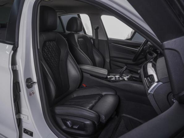 BMW 5 серии VII (G30/G31/G38) Рестайлинг с пробегом 2020 года, цена 4 462 500 рублей, 83961 км, седан, Автокод Объявления