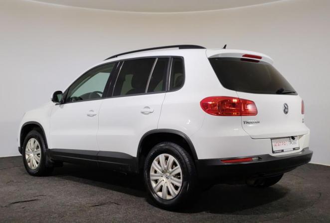 Volkswagen Tiguan I Рестайлинг с пробегом 2013 года, цена 990 000 рублей, 265689 км, внедорожник, Автокод Объявления