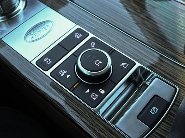 Land Rover Range Rover IV Рестайлинг с пробегом 2018 года, цена 7 199 000 рублей, 122167 км, внедорожник, Автокод Объявления